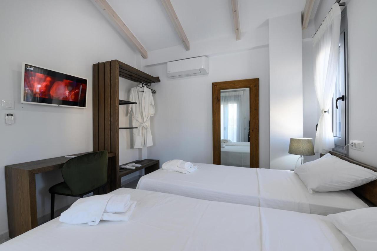 Momento Luxury Apartments Walking Distance From The Beach Nikiana Exterior foto